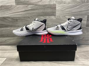 Kyries hot sale size 9